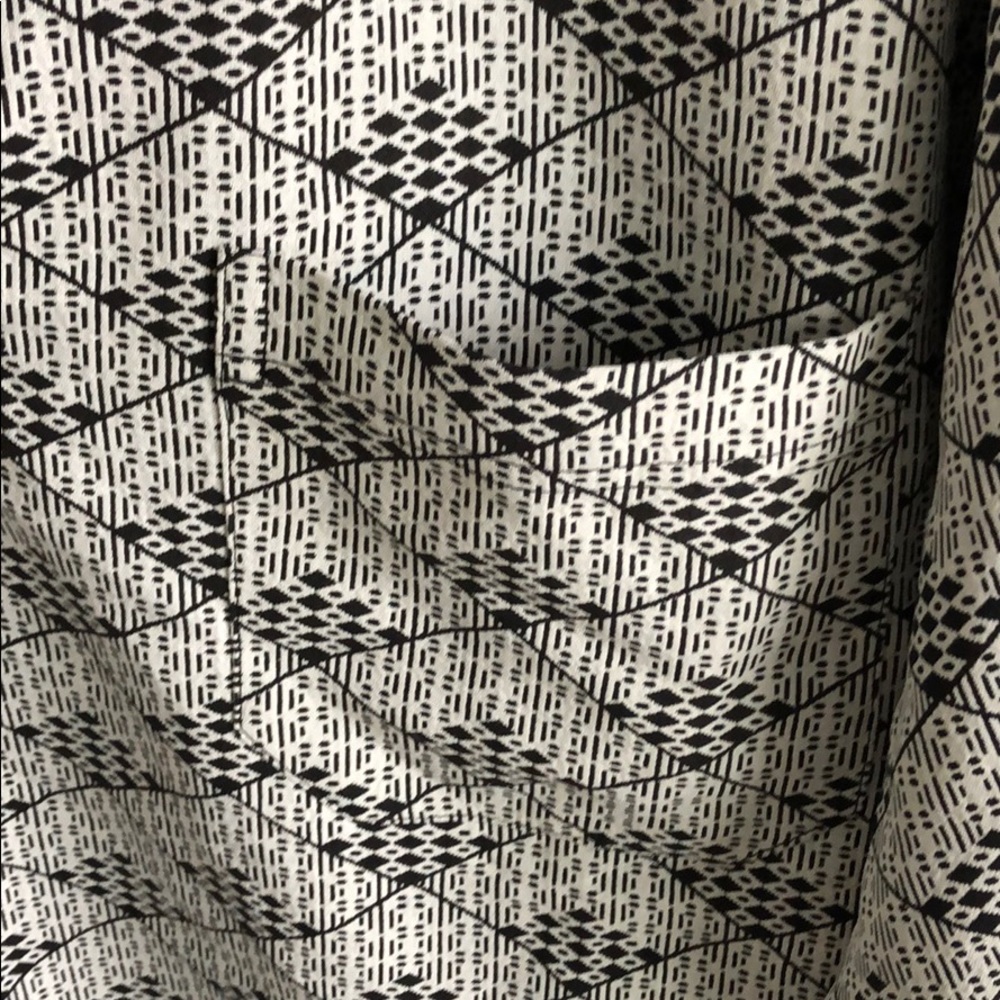 Vintage Styled Pocket T-Shirt - Picture 3 of 4